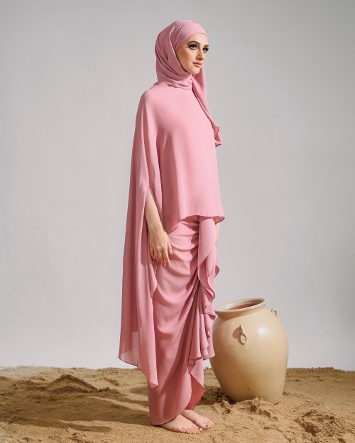 MARWA IN BLUSH