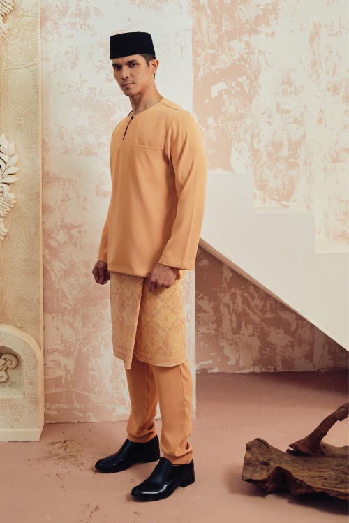 NADEM IN ORANGE