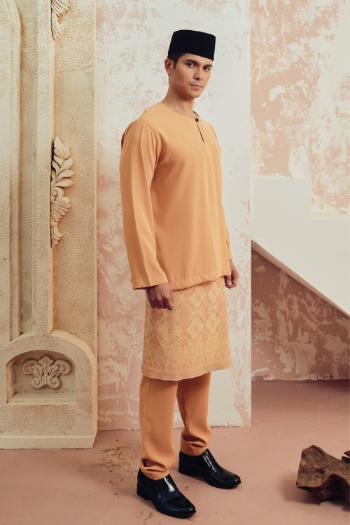 NADEM IN ORANGE