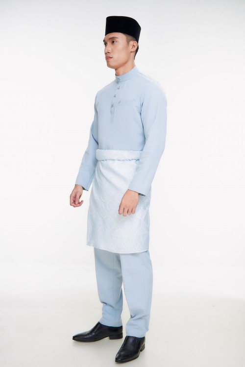 RAYYAN IN POWDER BLUE