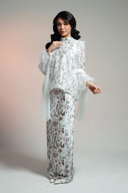 MELATI IN LUCENT WHITE